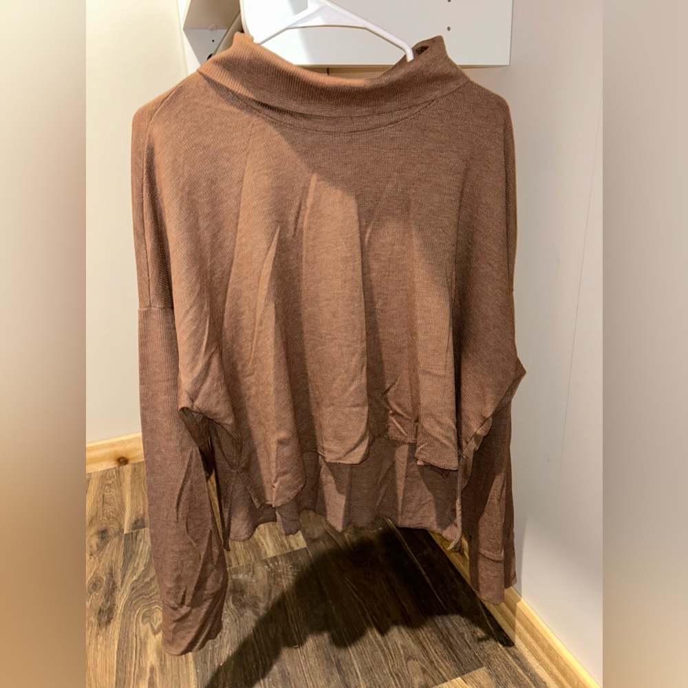 AE Sweater